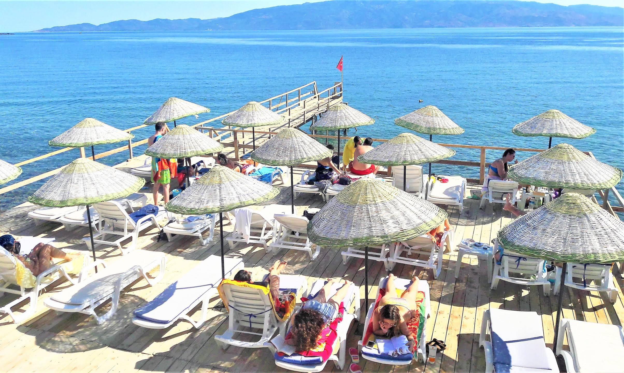 Nazan Motel & Restaurant & Beach Assos Exterior photo