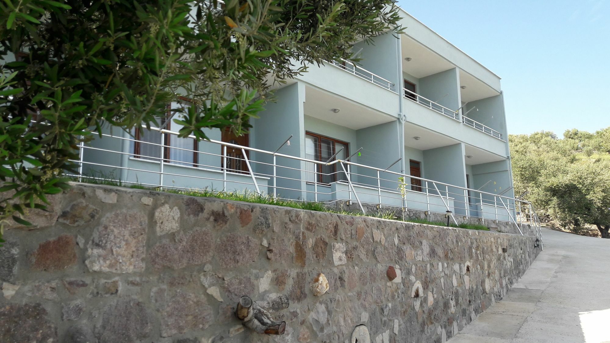 Nazan Motel & Restaurant & Beach Assos Exterior photo